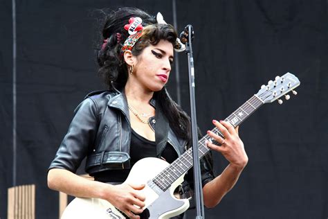 information about amy winehouse